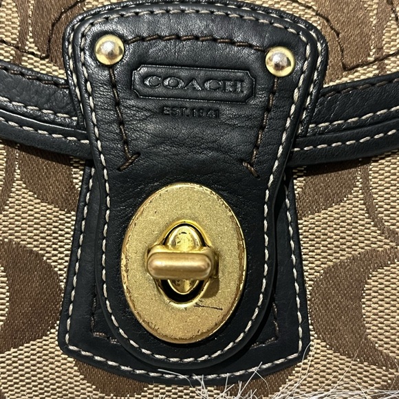 Coach vintage 65th anniversary wallet. - Picture 7 of 9